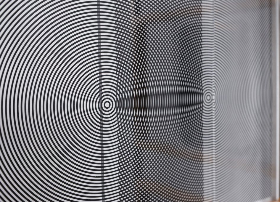 Moiré-Muster entdecken.